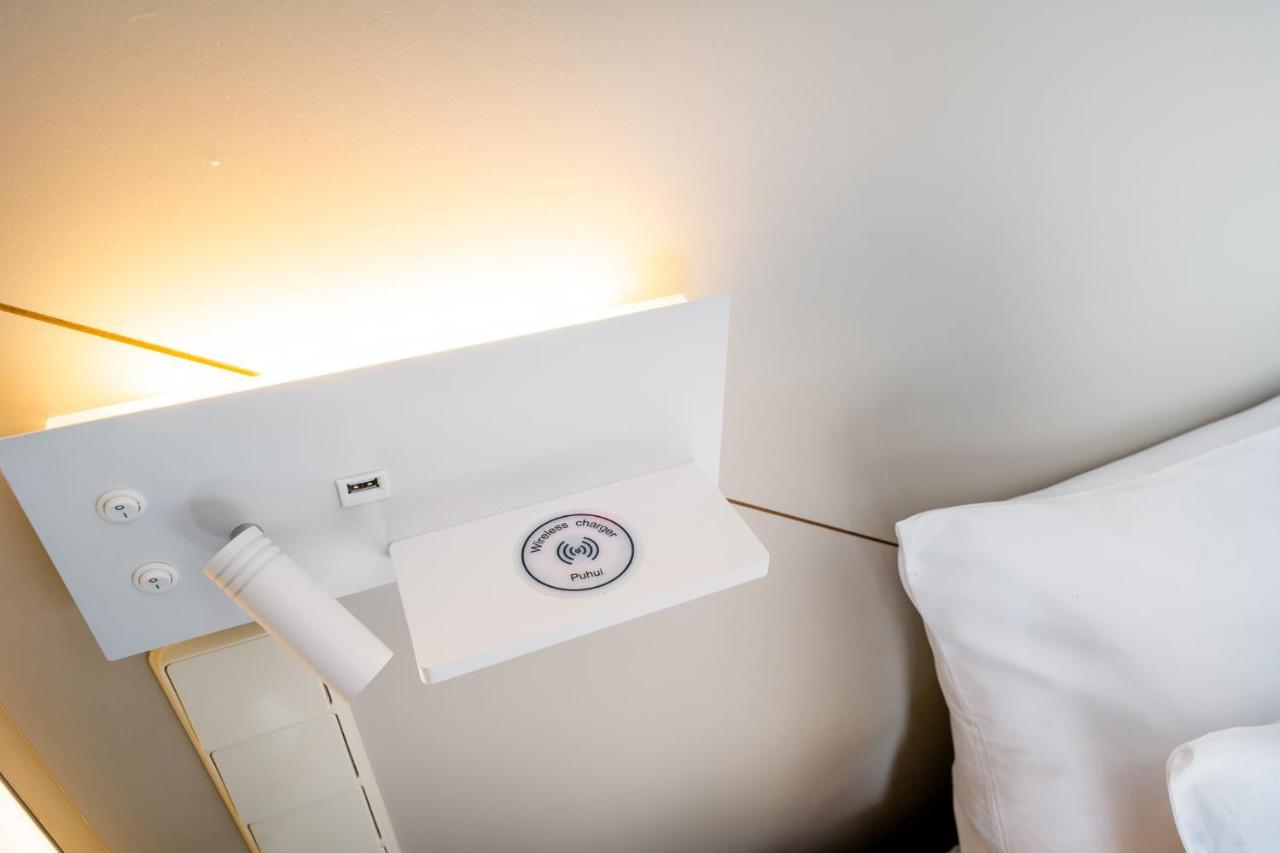 Prime Room,1297245130:JPEG